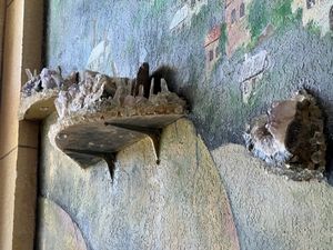 Loved the crystals in the wall mural by the fountain and the relaxing water sounds  at Pita Paradise in Cocoa Beach