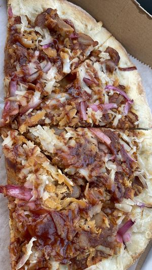 Jack fruit pizza  #Veganuary at 3 Brothers Vegan Cafe in Copiague