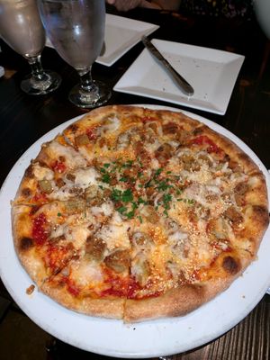 Seitan Parmesan Pizza at 3 Brothers Vegan Cafe in Copiague