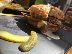 The seitan burger at Verdeando in Denia