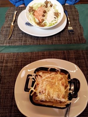 Lasagne and raw zuccihni spaghetti bolognese at Verdeando in Denia