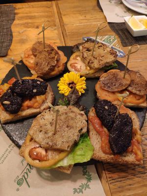 Pinxtos at Verdeando in Denia