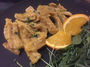 Straccetti di seitan al limone: seitan strips with lemon at Lizard in Rome
