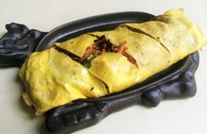 It's fried noodles, the vegan food of Angkor restaurant at Angkor Vegetarian Nutrition Restaurant in Phnom Penh