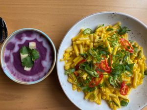 Mac and Cheeze with chilis  at Beet in Luxembourg City