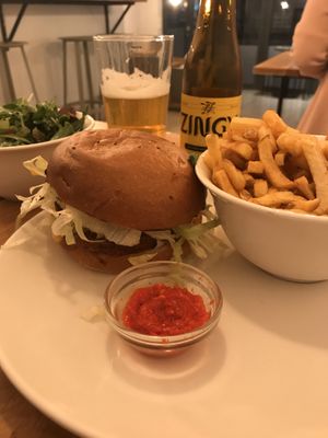 BBQ BURGER  at Beet in Luxembourg City