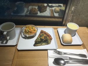 Set lunch quiche 1480¥ at CITRON in Tokyo