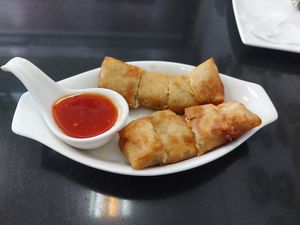Spring rolls at Guan Yim in Lampang