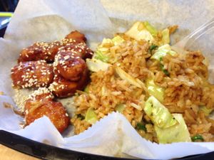 sesame chikn at Viva La Vegan in Atlanta