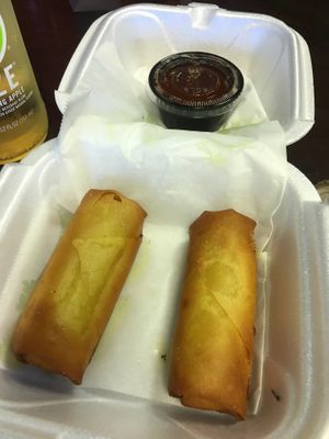 Veggie spring rolls at Viva La Vegan in Atlanta
