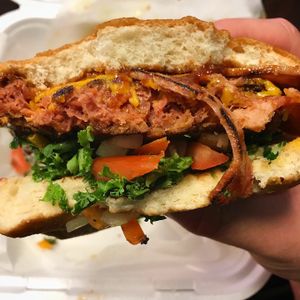 BBQ Bacon Burger 🥓🍔 at Viva La Vegan in Atlanta