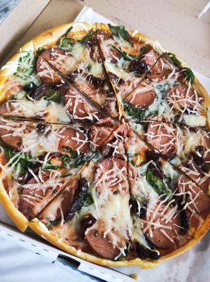 Vegan pizza at Pizzeria Ambar in Bydgoszcz