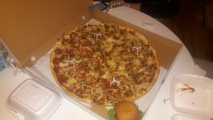 50cm 50/50 vegan pizza with vegan pepperoni and vegan bacon at Pizzeria Ambar in Bydgoszcz