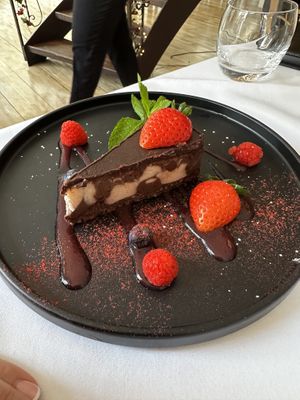 Cheesecake   at Cafe Vin Cinq in Rugby