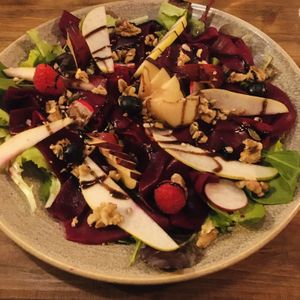 Rote Beete carpaccio  at Salute Vegetarische & Vegane Küche in Mainz