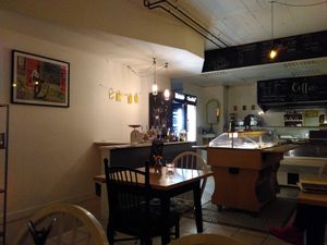 cosy at Salute Vegetarische & Vegane Küche in Mainz