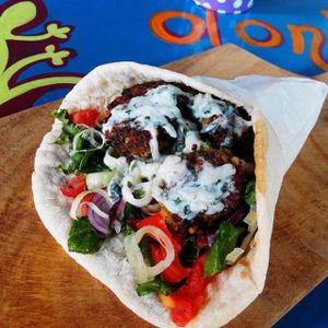Vegan Gyro with vegan Tzatziki Sauce at La Cuchara Verde - Positive Food in Playa Flamingo