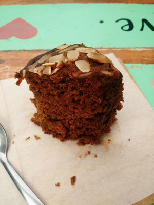 Big wodge of carrot cake   at La Cuchara Verde - Positive Food in Playa Flamingo