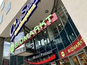 store front at denn's Biomarkt in Jena