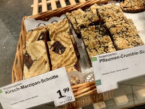 vegan sweets at denn's Biomarkt in Jena