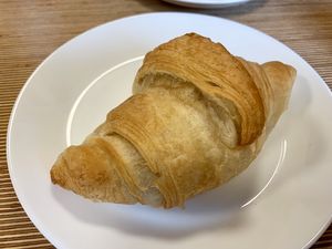 vegan croissant at denn's Biomarkt in Jena