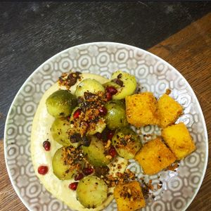 hummus, brussel sprouts, truffled polenta cubes  at So Ham in Munich