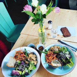 Favourite Lunch. Yogi Plate ☀️ at So Ham in Munich