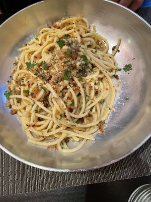 SPAGHETTONI XXL AGLIO, OLIO, PEPERONCINO E CRUMBLE DI PANE  at NovaPizza Vegan Kitchen in Edinburgh