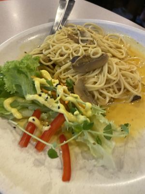 Creamy spaghetti  at Nature Vegetarian Delights 大自然素食 - Upper Serangoon in Northeast Singapore