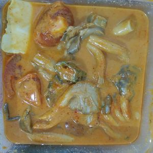 Thai tofu mushroom curry at Nature Vegetarian Delights 大自然素食 - Upper Serangoon in Northeast Singapore