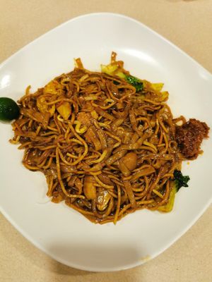 Fried Kway Teow & Noodle  at Nature Vegetarian Delights 大自然素食 - Upper Serangoon in Northeast Singapore