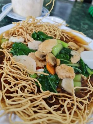 Crispy Noodle ~ 30/8/21 at Nature Vegetarian Delights 大自然素食 - Upper Serangoon in Northeast Singapore