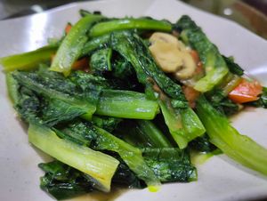 stir fried romaine (You Mak Cai) at Nature Vegetarian Delights 大自然素食 - Upper Serangoon in Northeast Singapore