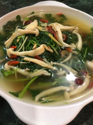 Spinach in Stock at Nature Vegetarian Delights 大自然素食 - Upper Serangoon in Northeast Singapore