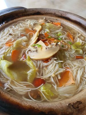 Herbal mee sua at Nature Vegetarian Delights 大自然素食 - Upper Serangoon in Northeast Singapore