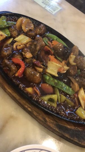 hot plate oyster  at Nature Vegetarian Delights 大自然素食 - Upper Serangoon in Northeast Singapore