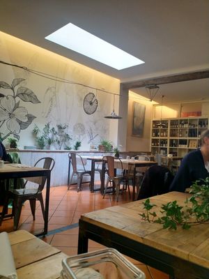 Lovely plant-themed decor at Flora in Verona