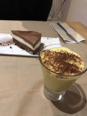 Intrigo and trible chocolate cake at Flora in Verona