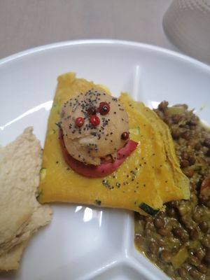 Crêpe con Formaggio vegano (dal buffet) at Flora in Verona