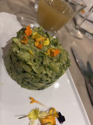 Tartare zucchine e avocado   at Flora in Verona