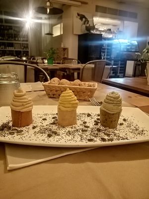 Tris di humus at Flora in Verona