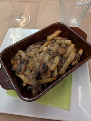 Funghi e patate at Flora in Verona