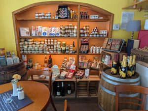 Inside (kleine Auswahl an französischen Speisen zum Kaufen) at Creperie du Palais  in Weimar