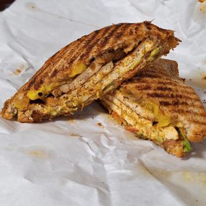 Andre 3000 at Two Beards Deli in Grand Rapids