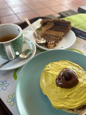  at Feliz Cafe in Peschiera Del Garda