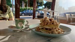  at Feliz Cafe in Peschiera Del Garda