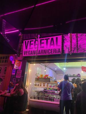 exterior (plus the big line)  at Vegetal - temporarily closed in Mexico City