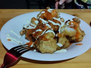 Cauliflower wings at Vegetal - temporarily closed in Mexico City