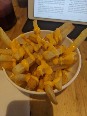 Fries with cheeze at Vegetal - temporarily closed in Mexico City