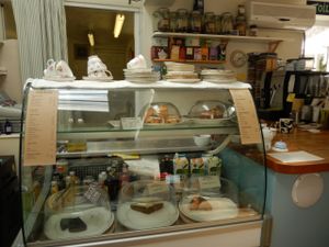 coffee bar, teas, cakes at Oats Healthy Living Store in Brixham